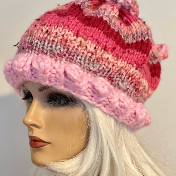 Hand Knits 2 Love Beanie Hat Cap Bubbles/ Flower Buds Pearls Designer Tweed Pink main image 7